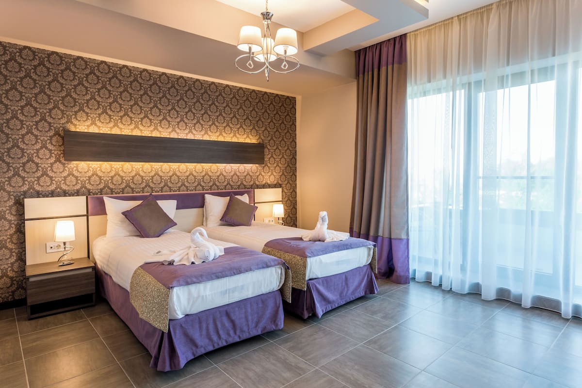 Premium bedding, Select Comfort beds, minibar, in-room safe