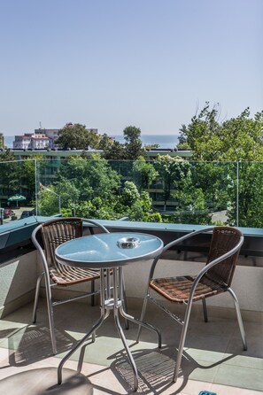 Superior Double or Twin Room, Balcony, City View | Balcony
