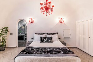 Luxury Villa, 2 Bedrooms, Sea View