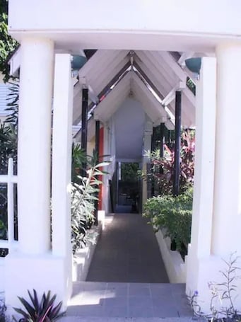 Centro de negocios. Pineapple Court Hotel