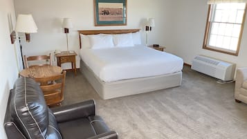 Grand kamer, 1 kingsize bed met slaapbank | Een strijkplank/strijkijzer, babybedden, extra bedden, gratis wifi