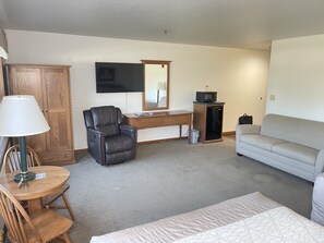 Grand-Zimmer, 2 Queen-Betten, barrierefrei | Bügeleisen/Bügelbrett, Babybetten, Zustellbetten, kostenloses WLAN