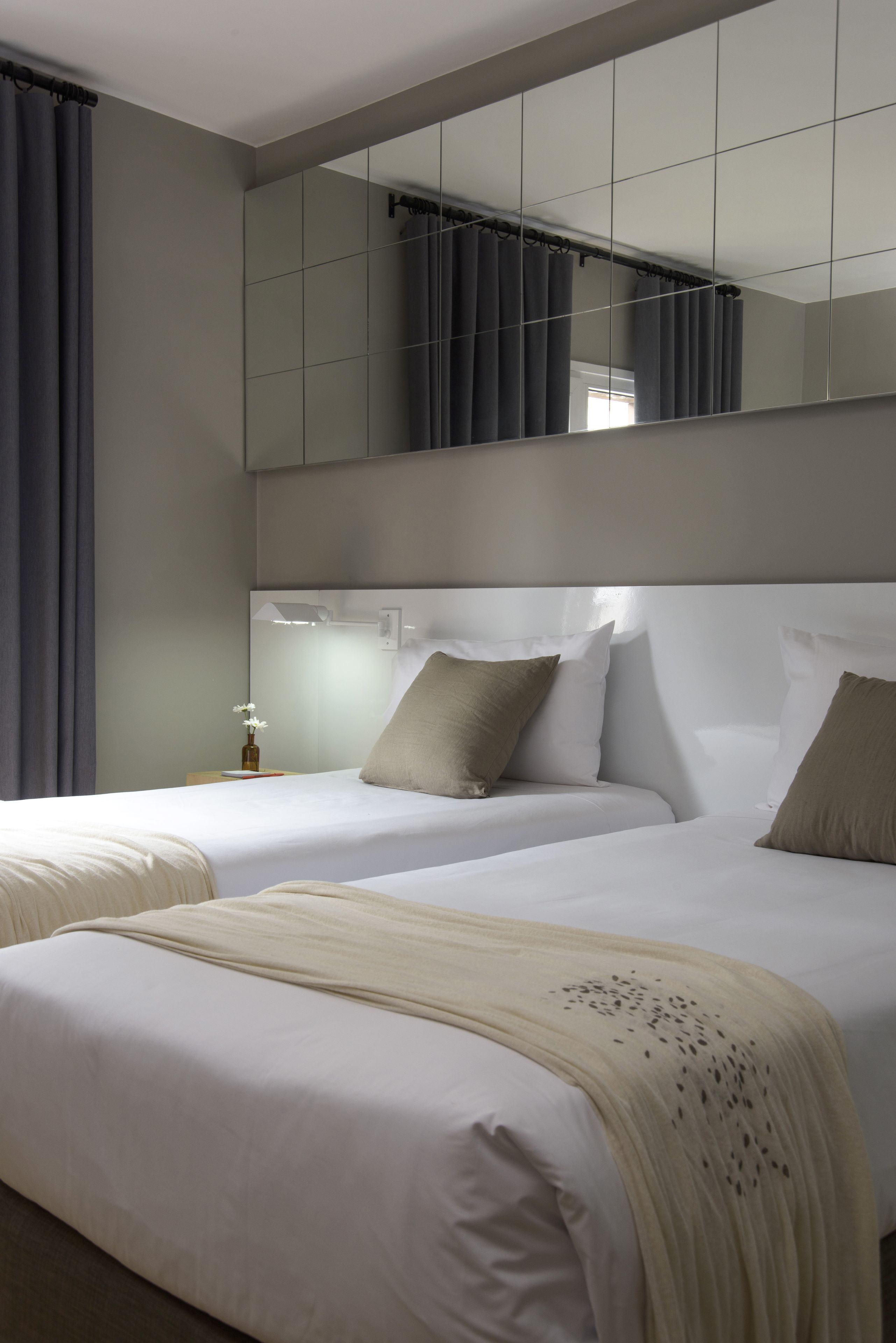studio | premium bedding, pillow-top beds, minibar, in-room safe
