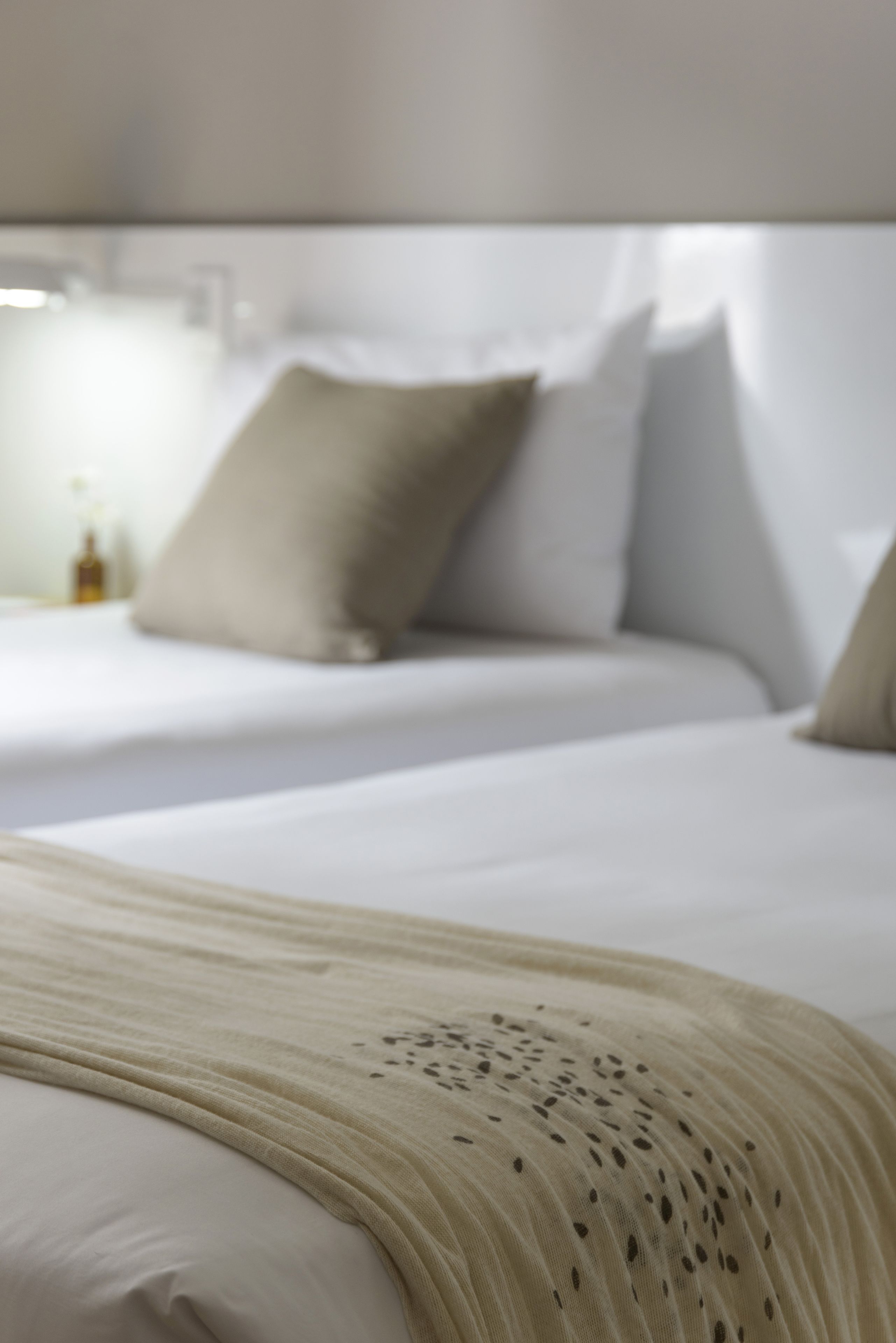 studio | premium bedding, pillow-top beds, minibar, in-room safe