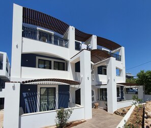 숙박 시설 정면