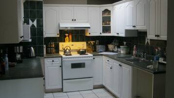 Individually decorated, individually furnished, WiFi