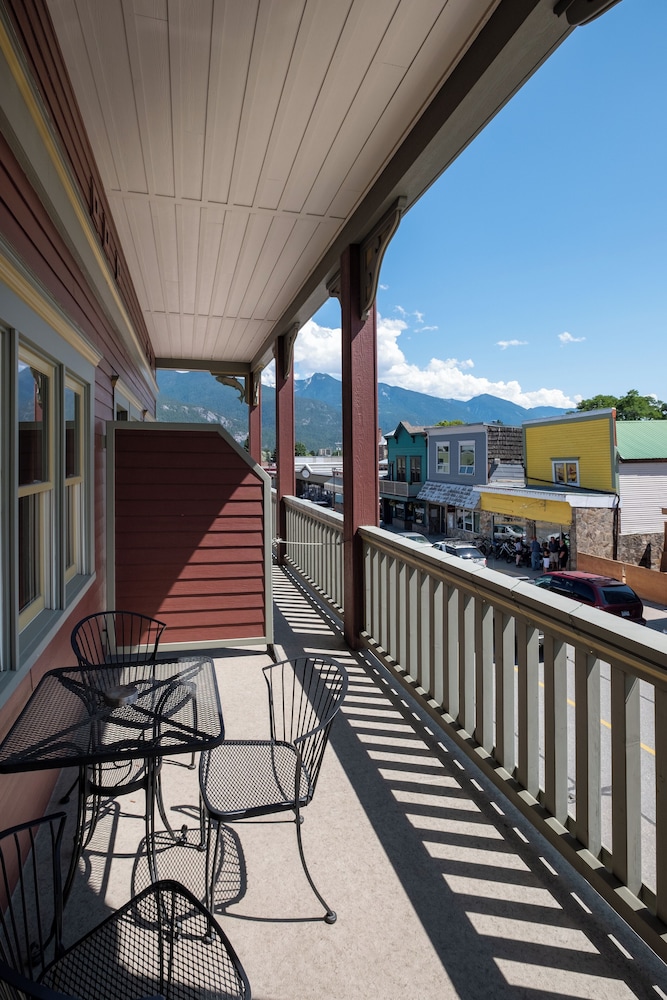 Kaslo Hotel by null