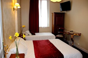 Superior-Zweibettzimmer | Schreibtisch, schallisolierte Zimmer, kostenloses WLAN