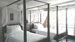 The River (River View) | View from room