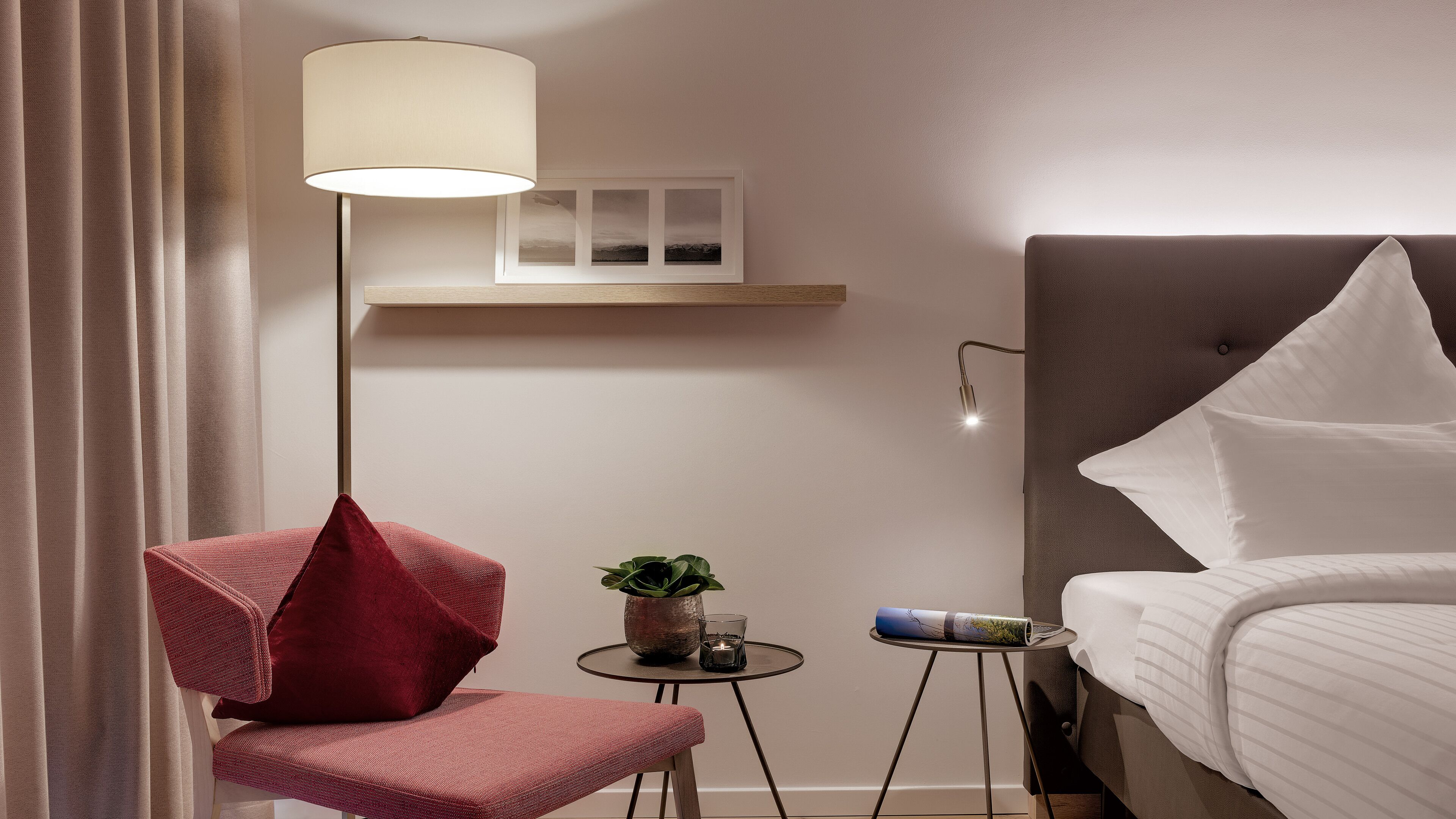 superior double room, balcony | room amenity