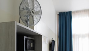 1 bedroom, in-room safe, desk, free cots/infant beds