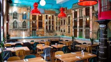 Sudah termasuk sarapan ala kontinental setiap hari