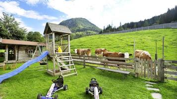 Außen-Kinderspielplatz