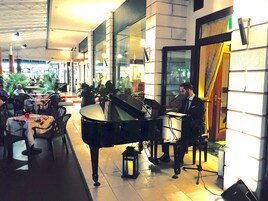 Bar (en la propiedad)