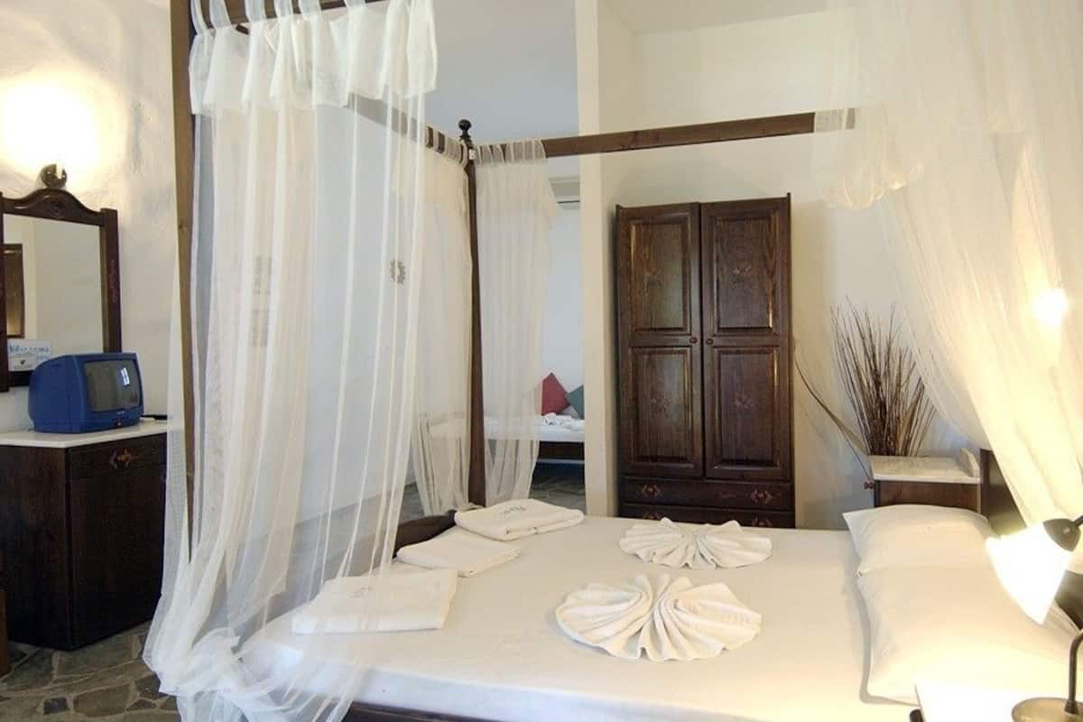 Honeymoon Room | Minibar, free WiFi