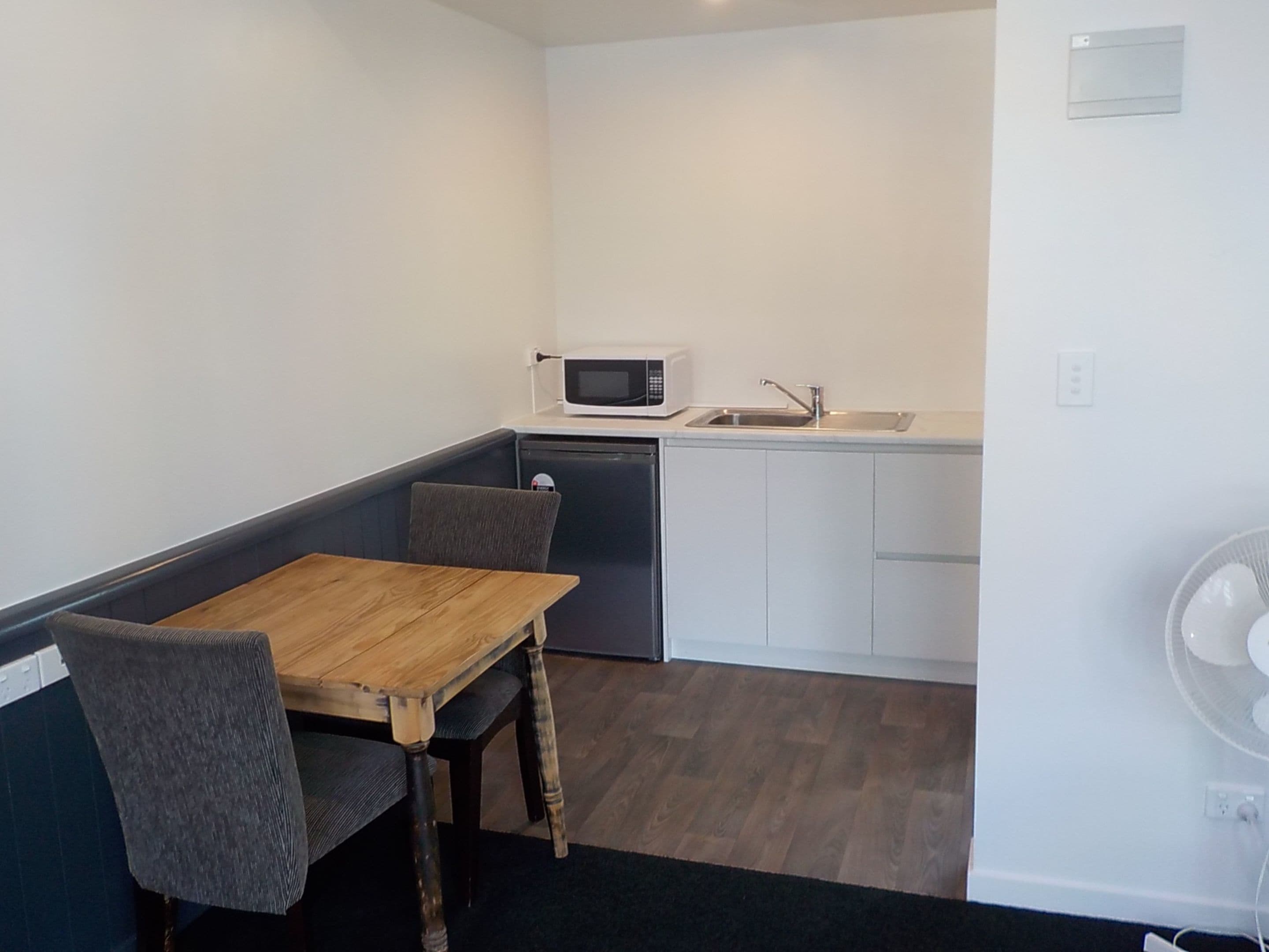 deluxe king or twin studio | in-room dining