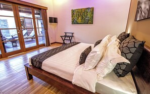 1 quarto, roupas de cama premium, cofres nos quartos, escrivaninha