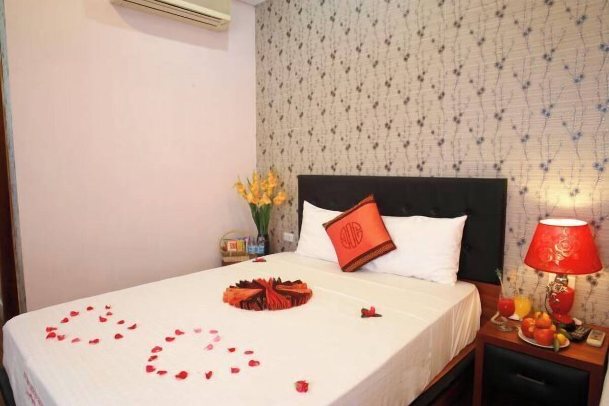 1 bedroom, minibar, in-room safe, desk