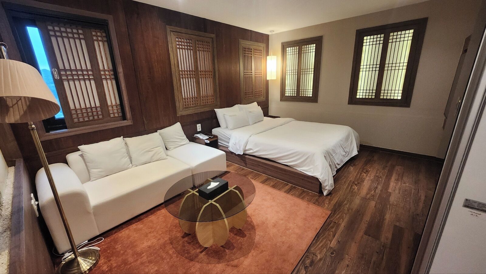 Deluxe Suite, River View | Individually decorated, desk, laptop workspace, free WiFi