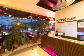 Reception - Patong Buri Hotel (Patong)