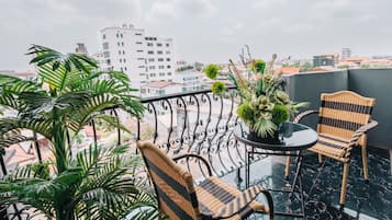 Deluxe Double Room | Terrace/patio