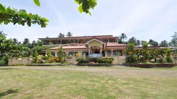 Façade de lâhĂ©bergement