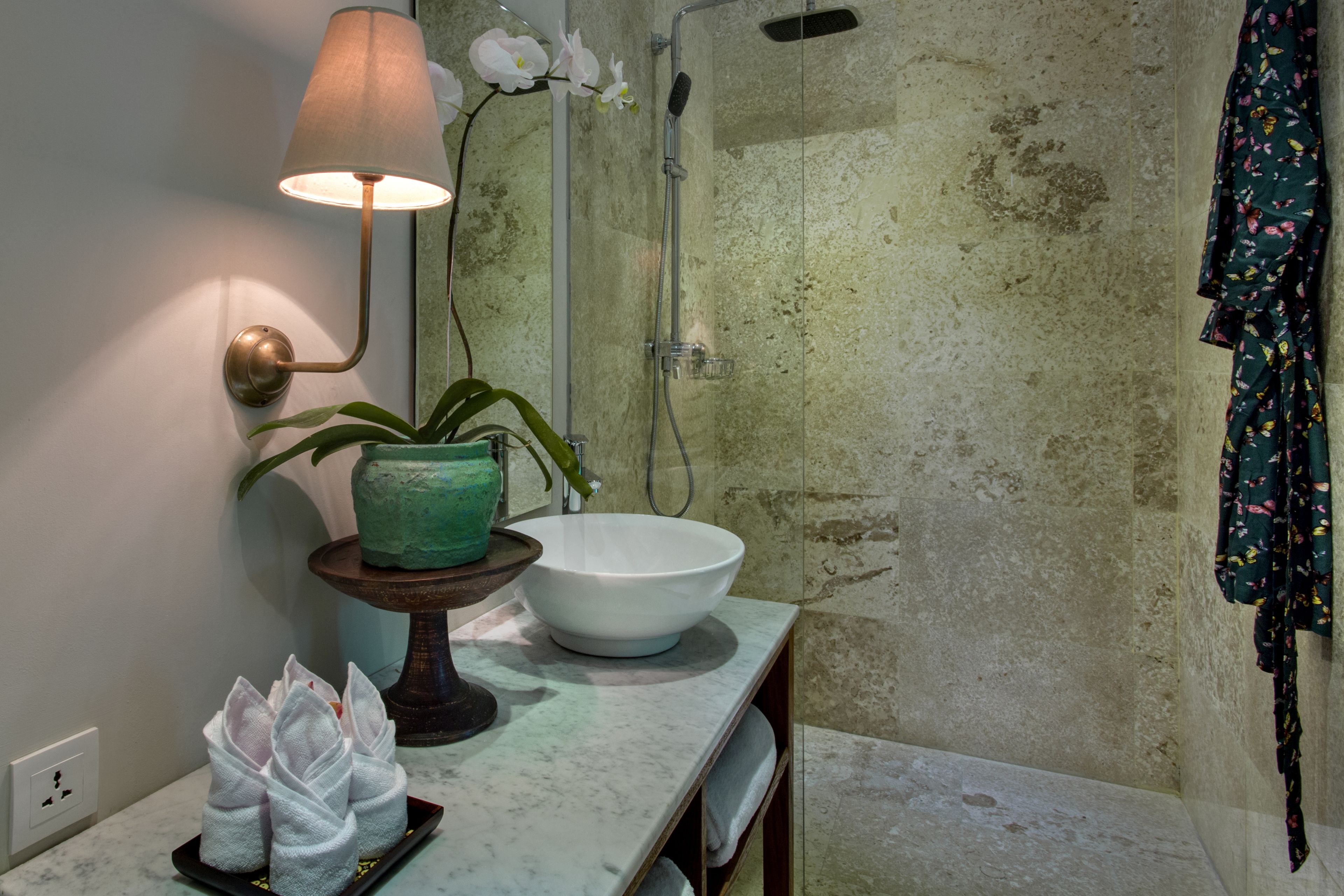 suite | bathroom | shower, free toiletries, hair dryer, dressing gowns