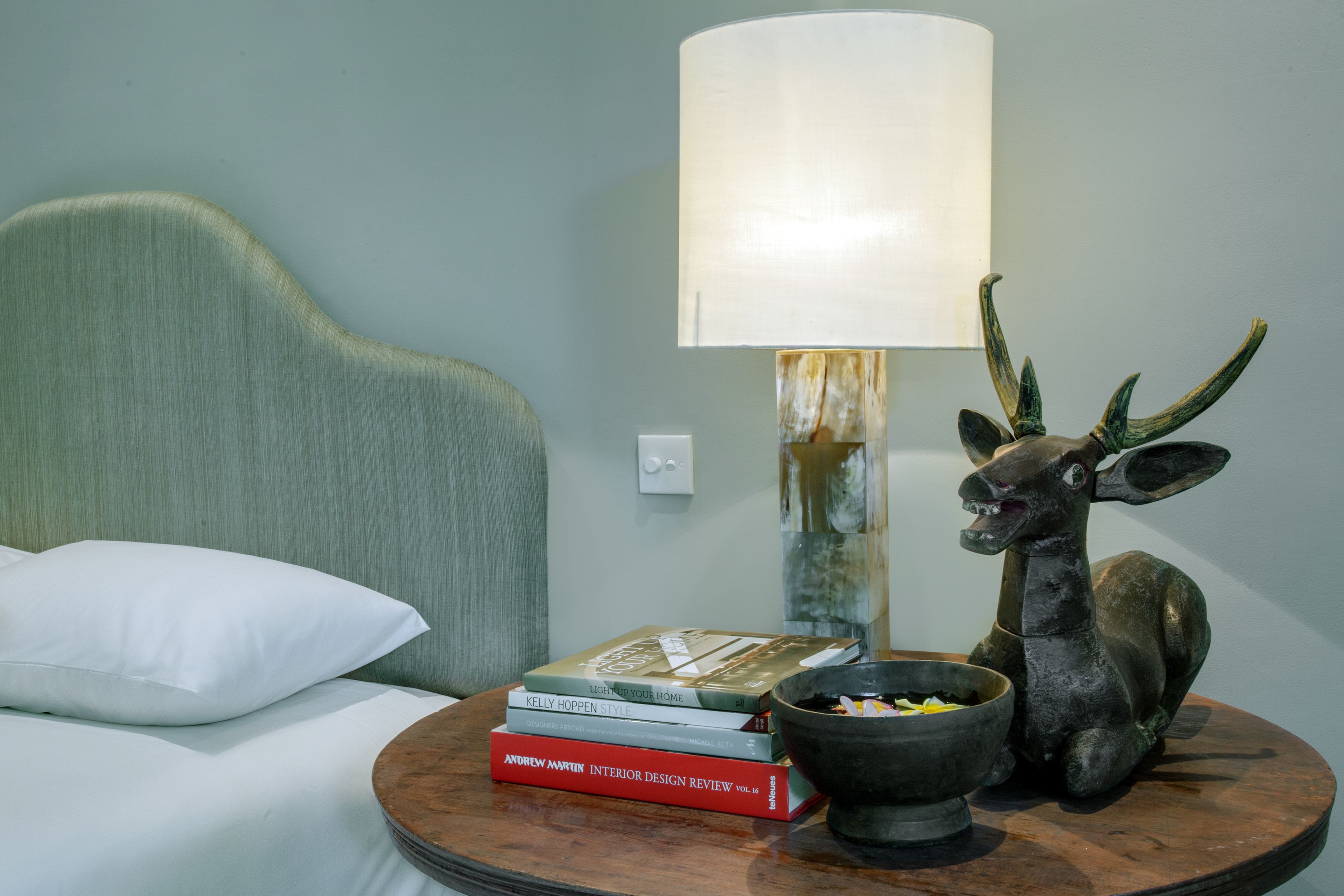 deluxe suite | in-room safe, desk, rollaway beds, free wifi