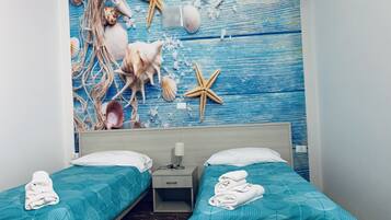 四人房, 厨房 | 迷你吧、办公桌、隔音、免费 WiFi