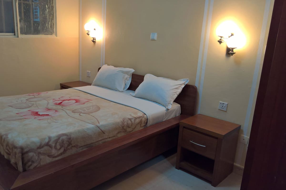 Wifi gratis y ropa de cama