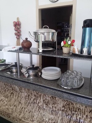 Free daily buffet breakfast