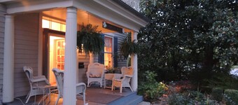 1868 Magnolia House Inn