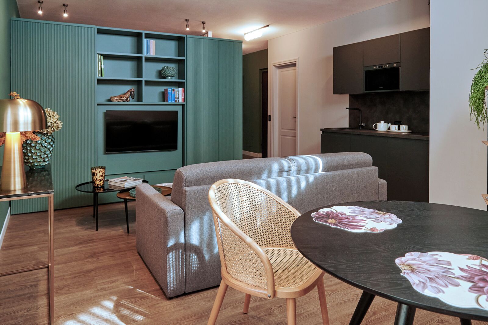 Suite Junior | Copriletto in piuma, con stile personalizzato
