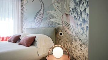 Junior Suite Family | 1 habitación, edredón, decoración personalizada y muebles diferentes