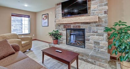 Cobblestone Hotel & Suites – Pulaski/Green Bay