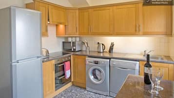Cottage Tiêu chuẩn, 3 phòng ngủ | Bếp riêng | Tủ lạnh, lò vi sóng, lò nướng, bếp nấu