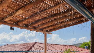 Breakfast, lunch, dinner served; pool views