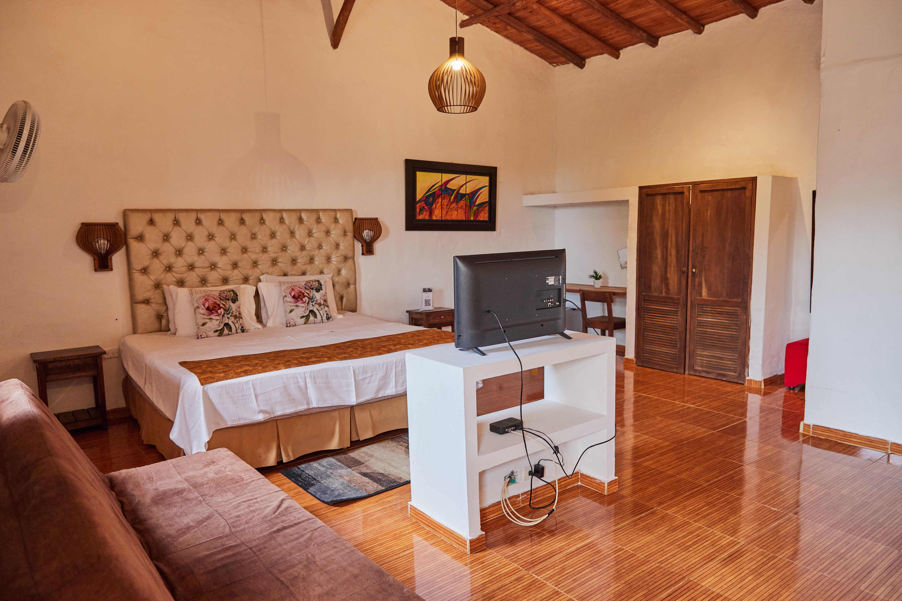 suite | rollaway beds, free wifi