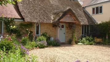 واجهة المنشأة