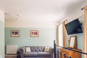 Superior-Doppelzimmer, mit Bad | Allergikerbettwaren, individuell dekoriert, individuell eingerichtet