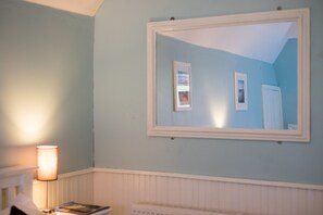 Standaard tweepersoonskamer, en-suite badkamer (double) | Hypoallergeen beddengoed, individueel gedecoreerd