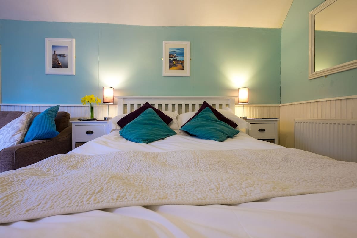 Hypo-allergenic bedding, individually decorated, individually furnished