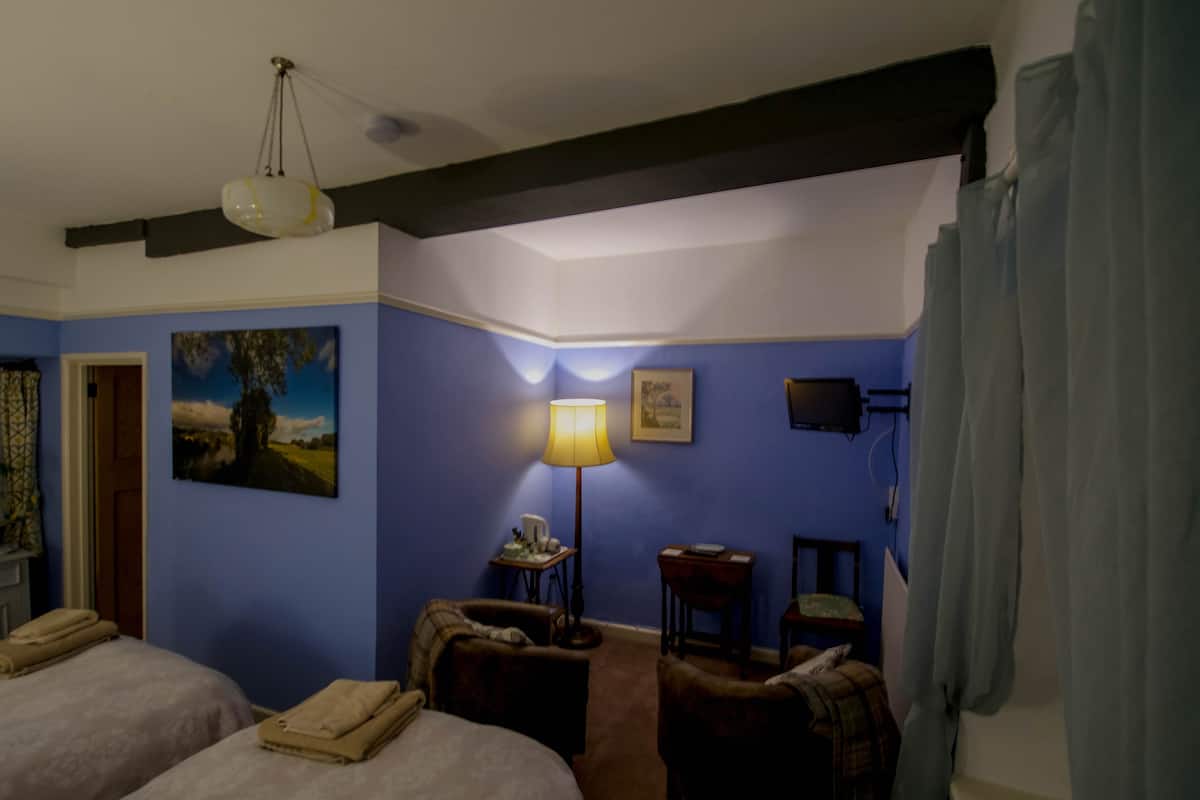 Superior Double or Twin Room (Cider Room)