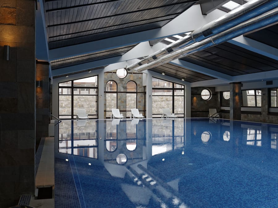 Una piscina techada