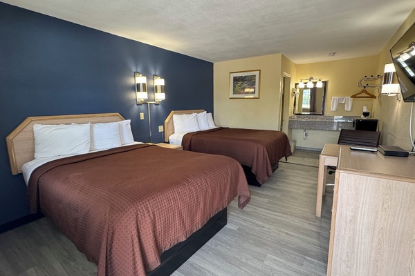 Room, 2 Double Beds | Desk, free WiFi, bed sheets