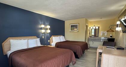 Westwoods Motel