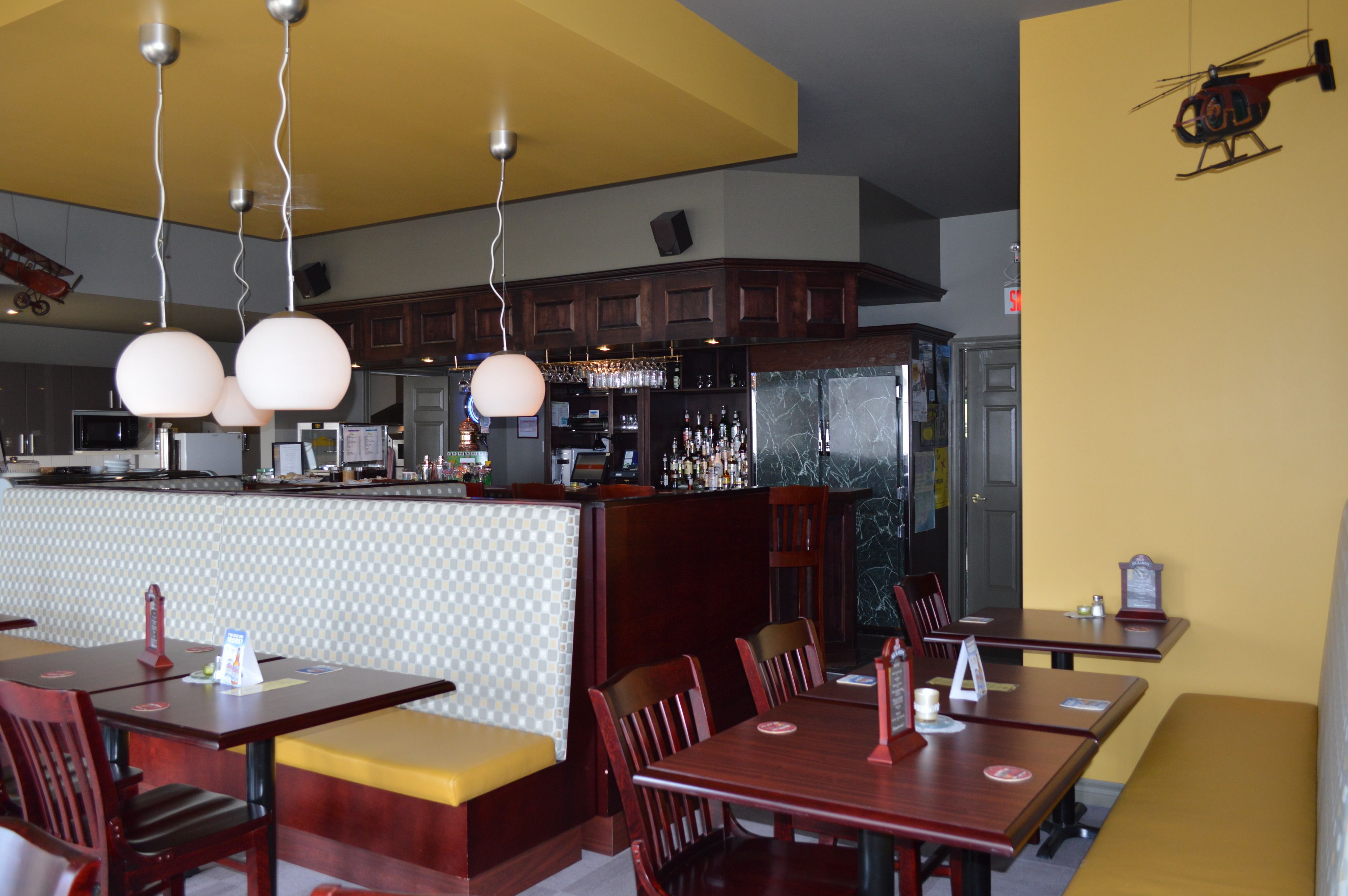 Tilbyder frokost og middag