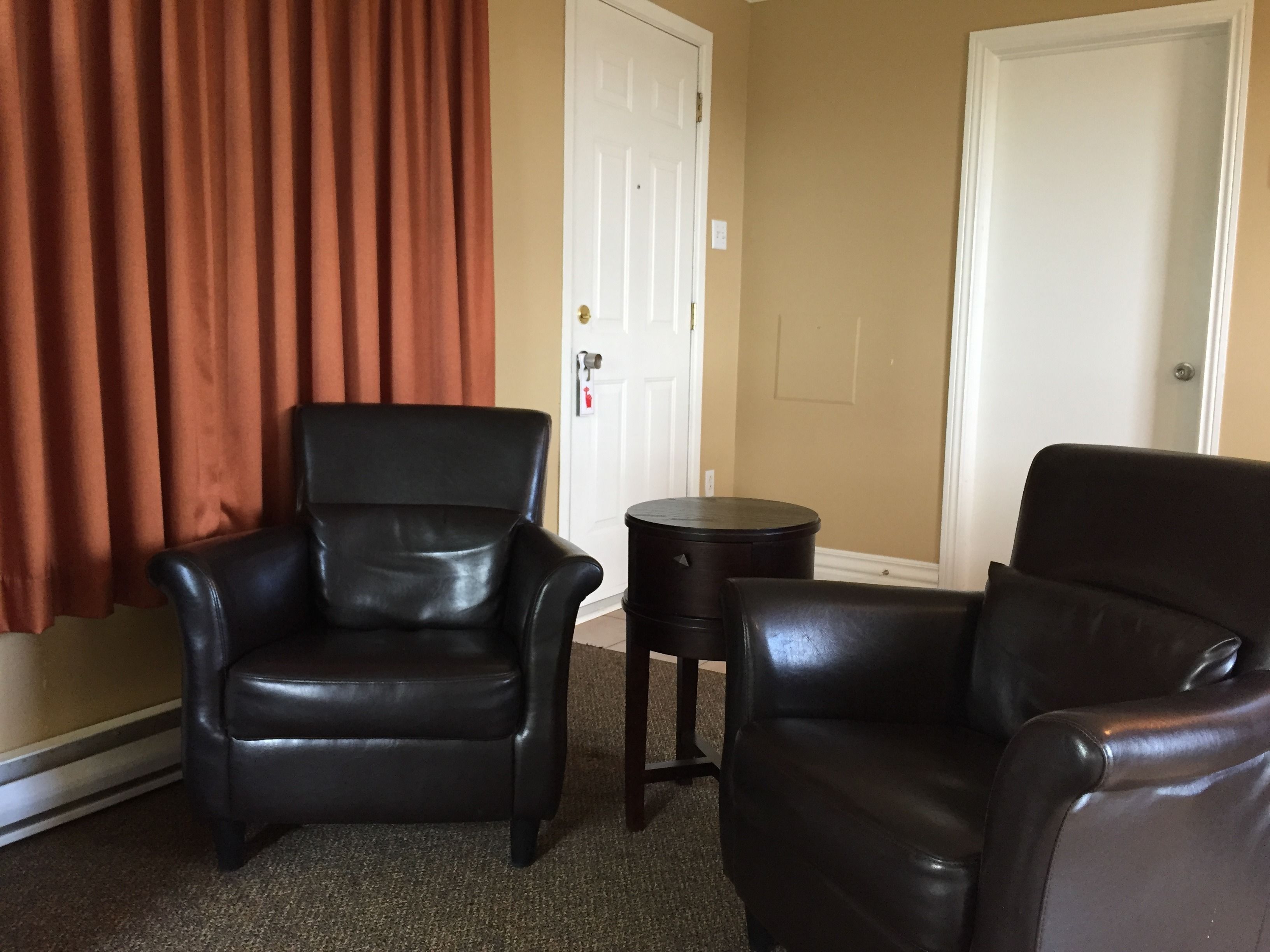 스튜디오, 간이주방 | 거실 | TV