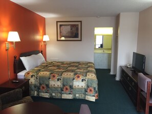 Standard Room, Non Smoking | Desk, cribs/infant beds, rollaway beds, free WiFi - Economy Inn (St. James)