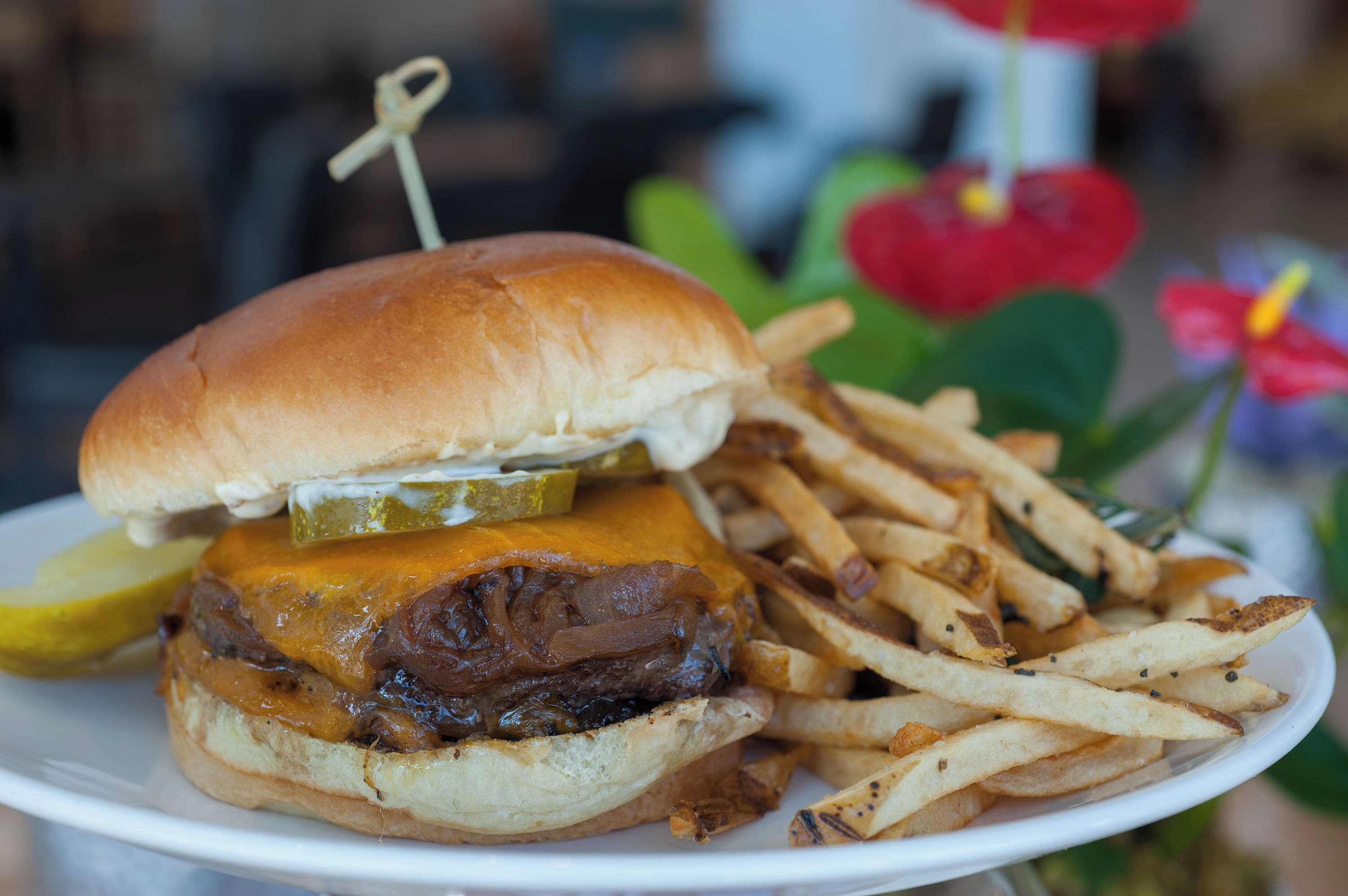 breakfast, lunch, dinner served; american cuisine